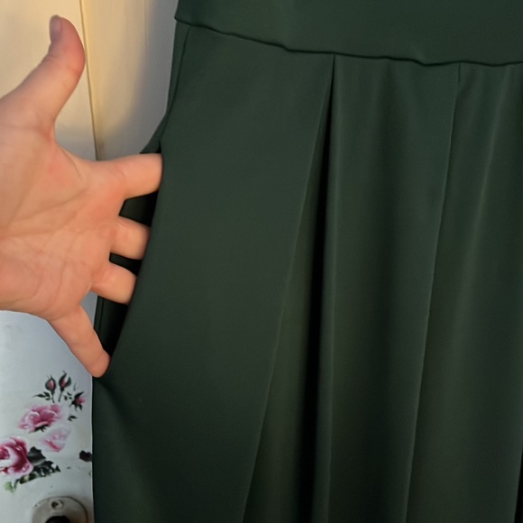 Green midi dress with pockets - Picture 3 of 3